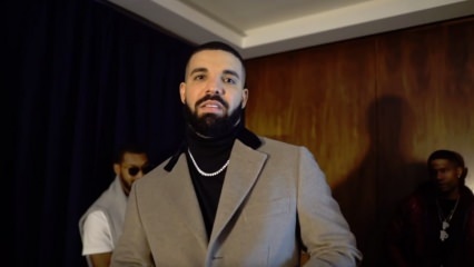 Svetoznámy spevák Drake šokoval kombináciou miliónov dolárov