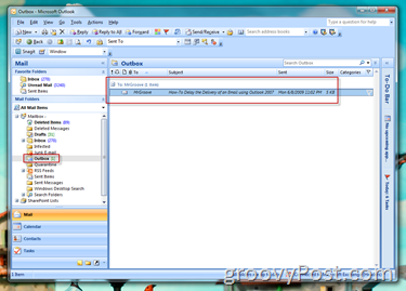 Pošta na odoslanie programu Outlook zobrazuje naplánovaný e-mail 