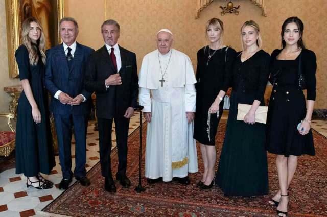Sylvester Stallone a pápež František 