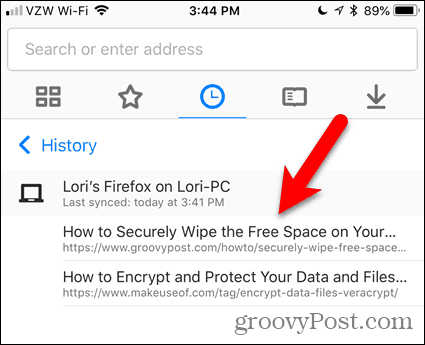 Klepnite na kartu otvorenú v prehliadači Firefox pre Windows v prehliadači Firefox pre iOS