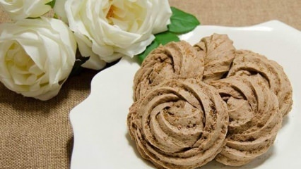 Ako vyrábať sušienky ruží doma? Ako dať tvar ružového cookies? 