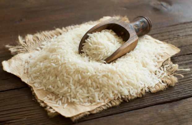 Mala by sa ryža uchovávať vo vode? Varí sa ryža bez toho, aby bola ryža vo vode?