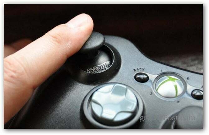 Zmeniť analógové paličky ovládača Xbox 360 Modiify