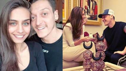 Zdieľanie, ktoré vzrušuje Mesuta Özila a jeho manželku Amine Gülşe!