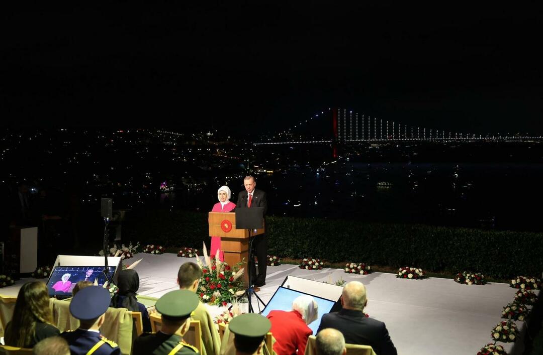 Recep Tayyip Erdoğan a Emine Erdoğan 100. ročníkové udalosti