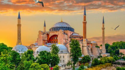 Kde a ako sa dostať do mešity Hagia Sophia? V ktorom okrese je mešita Hagia Sofia