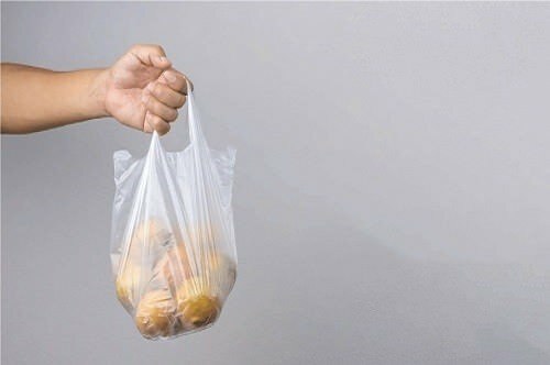 preventívne opatrenia pri čistení vreciek pri nákupe potravín