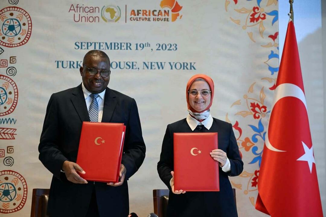 Protokol o spolupráci podpísaný medzi Africkou úniou a našou asociáciou Afrického kultúrneho domu