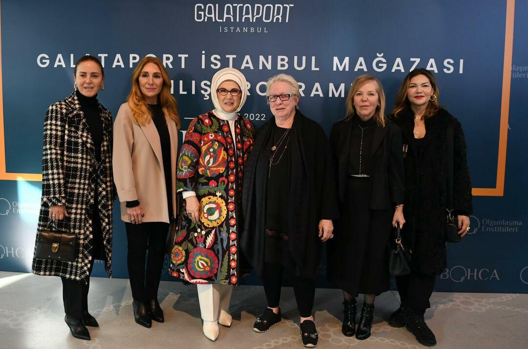Emine Erdoğan prestrihla otváraciu pásku predajne Galataport Istanbul Bohça