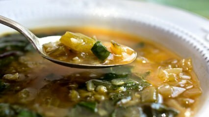 Ako pripraviť chutnú polievku z mangoldu?