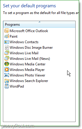 Internet Explorer sa nezobrazí v predvolených programoch systému Windows 7