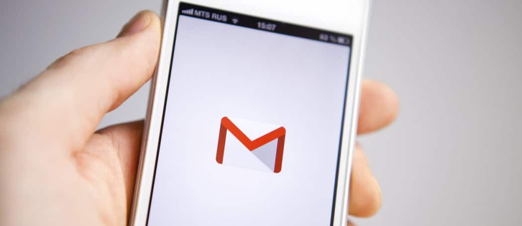 Ako vybrať všetky e-maily v Gmaile
