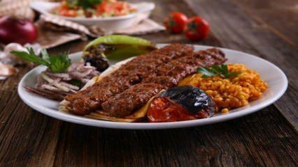 Ako urobiť skutočný Adana kebab? Domáci recept na Adana kebab