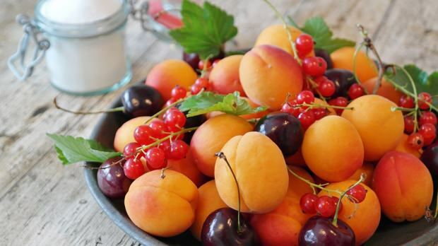 Aké ovocie sa má konzumovať v ktorom mesiaci?