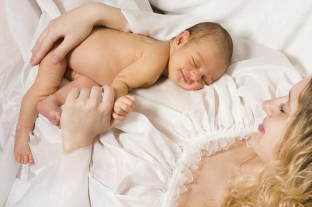 Koľko by malo novorodenca dojčiť denne?
