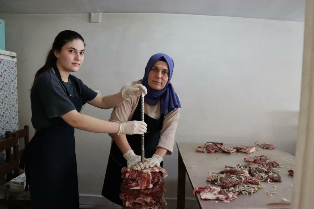 Prvýkrát od matky a dcéry v Erzurume! Prevádzkujú predajňu kebabov