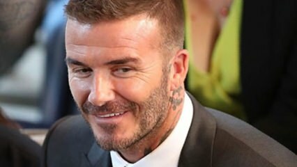 David Beckham si urobil srandu zo slávneho módneho návrhára na sociálnych sieťach!