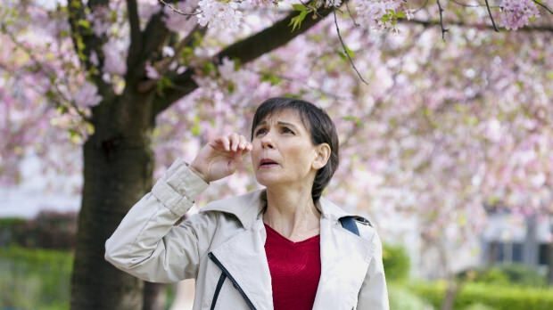 Čo je to jarná alergia? Aké sú príznaky jarnej alergie? Ako sa vyhnúť jarnej alergii?
