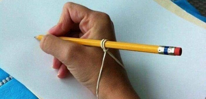 Ako naučiť dieťa držať ceruzku?