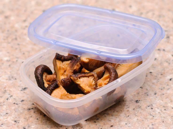 Ako dlho vydrží čerstvá huba v chladničke?