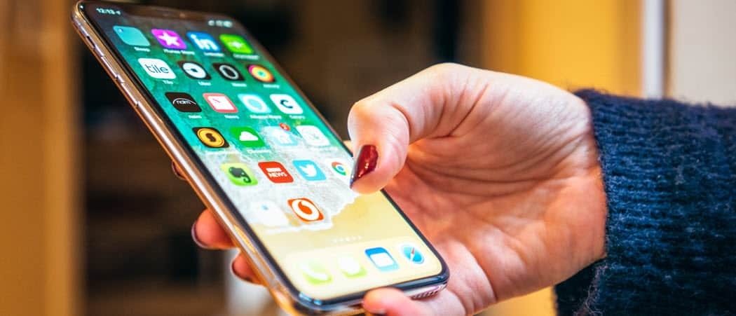 Ako zmeniť tapety na domovskej a uzamknutej obrazovke iPhone