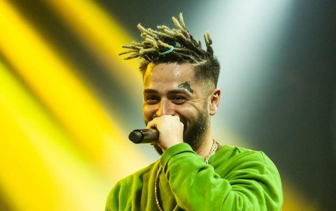 Slávny rapper Şehinşah takmer zomrel pri pokuse dostať sa na koncert!