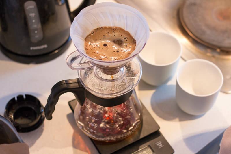 Čo je to filtrovaná káva? Ako sa pripravuje najjednoduchšia filtrovaná káva? Tipy na prípravu filtrovanej kávy