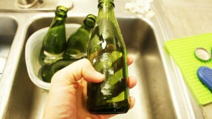 Metóda odstránenia etikety zo sklenenej fľaše
