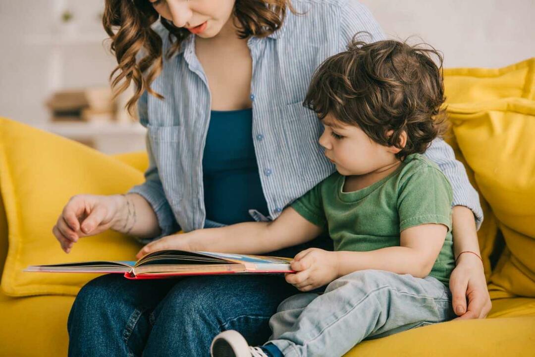 Čítanie kníh s deťmi