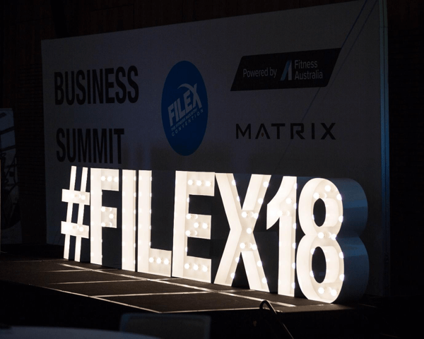 Ako propagovať svoje živé vysielanie na Facebooku, príklad hashtagu živého podujatia na # filex18