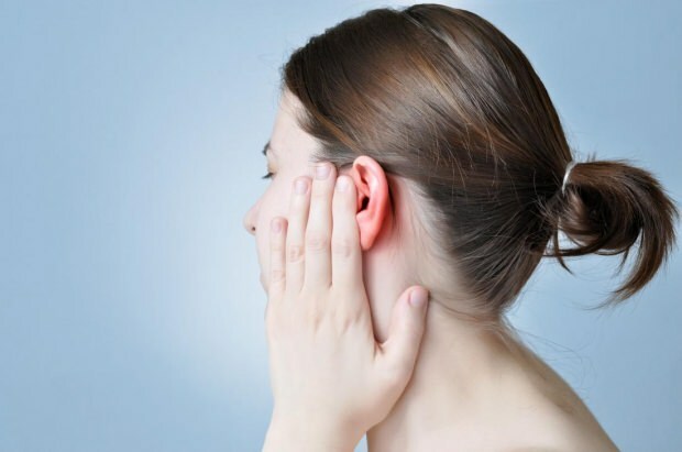Reverzne zakrivená strata sluchu