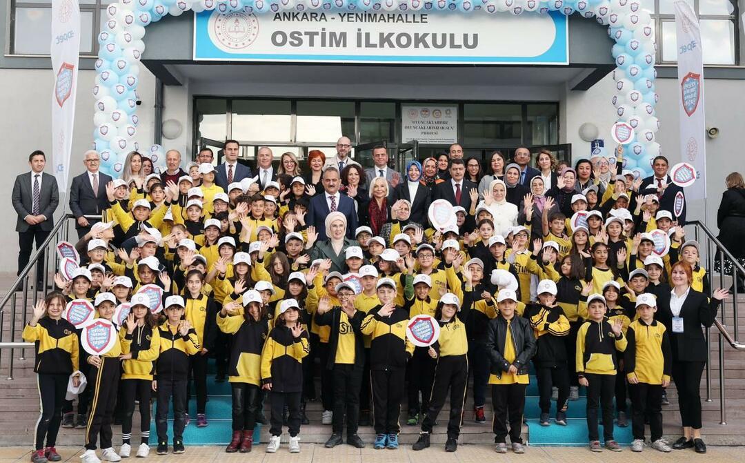 Emine Erdoğan navštívila základnú školu Ostim