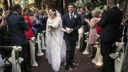 Hollywoodska hviezda Hilary Swank je vydatá!