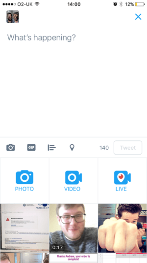 Vytvorte nový tweet a klepnite na ikonu Naživo.