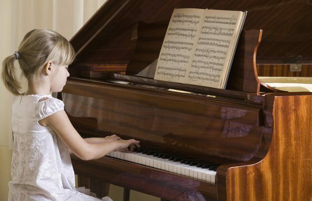 V akom veku môžu deti hrať na hudobné nástroje?