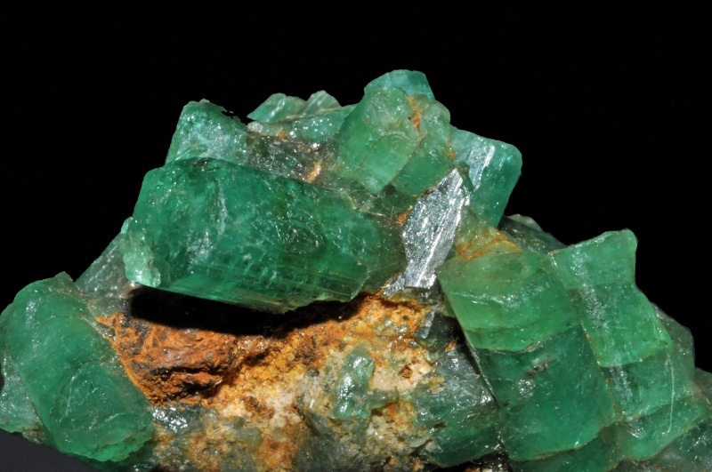 Čo je smaragdový kameň a ako sa tvorí? Neznáme vlastnosti smaragdového kameňa ...