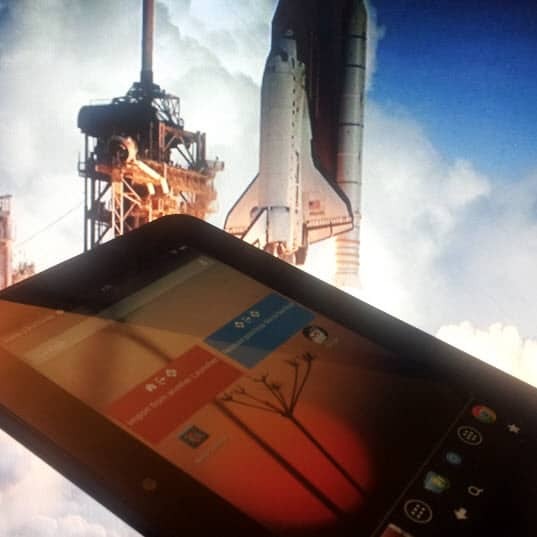 Vložte vlastné nosné rakety na Kindle Fire HD