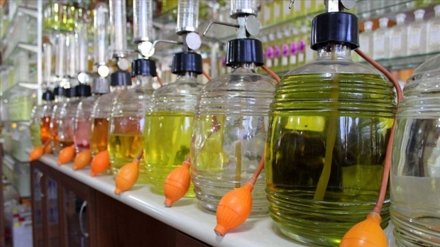kolónie éterického oleja sú účinným prírodným spôsobom proti baktériám a vírusom. 