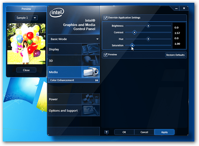 Ako zakázať grafickú ikonu Intel z panela úloh systému Windows