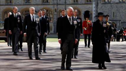 Anglické kráľovstvo zčernalo! Zábery z pohrebu princa Philipa ...