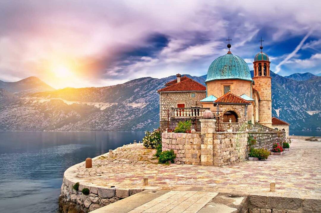 miesta na návštevu v Čiernej Hore
