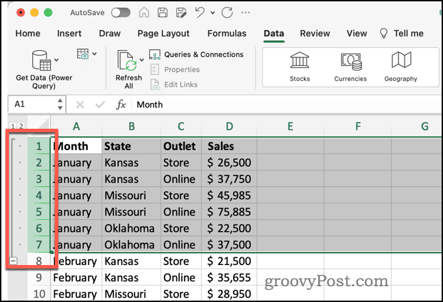 Skupina riadkov s ovládacími prvkami v Exceli