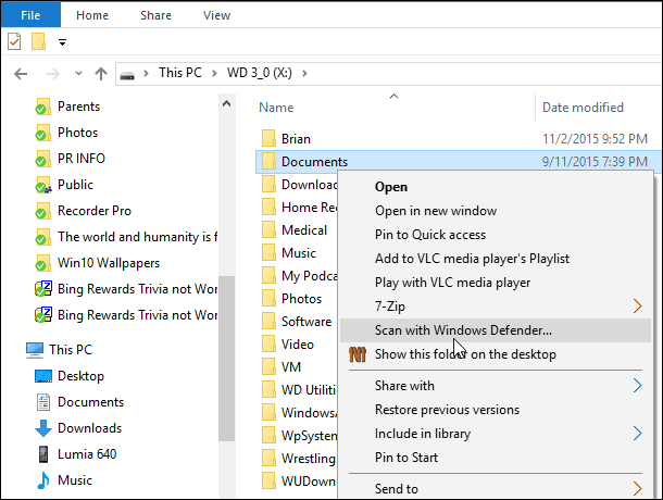 Skenujte súbory a priečinky na prítomnosť škodlivého softvéru pomocou programu Windows 10 Defender