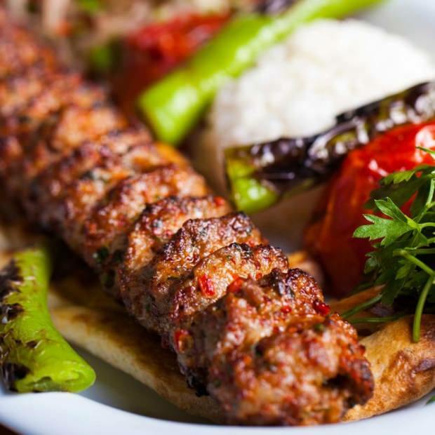 Koľko kalórií v Adane Kebab
