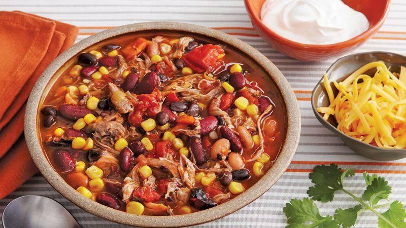 Mexické fazuľové jedlo s kuracím mäsom