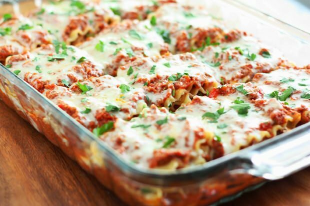 Ako urobiť najjednoduchšiu mletú lasagne? Recept na cesto z lasagne Masterchef lasagna