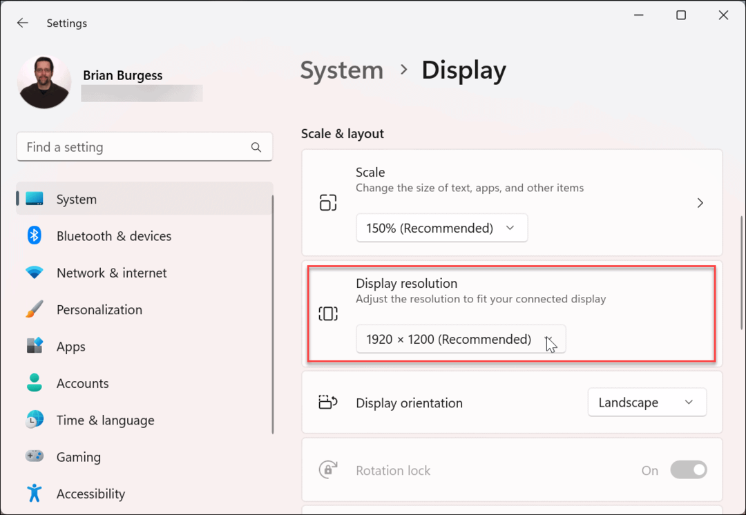 Zmeňte rozlíšenie obrazovky v systéme Windows 11