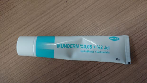 Má munderm gel vedľajšie účinky?