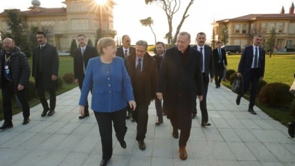 Istanbulská kancelárka Angela Merkelová v Istanbule otriasla sociálnymi médiami!