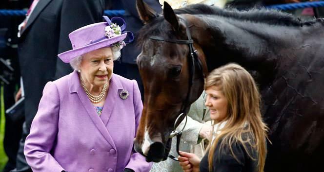 Kráľovná Alžbeta a jej kone 